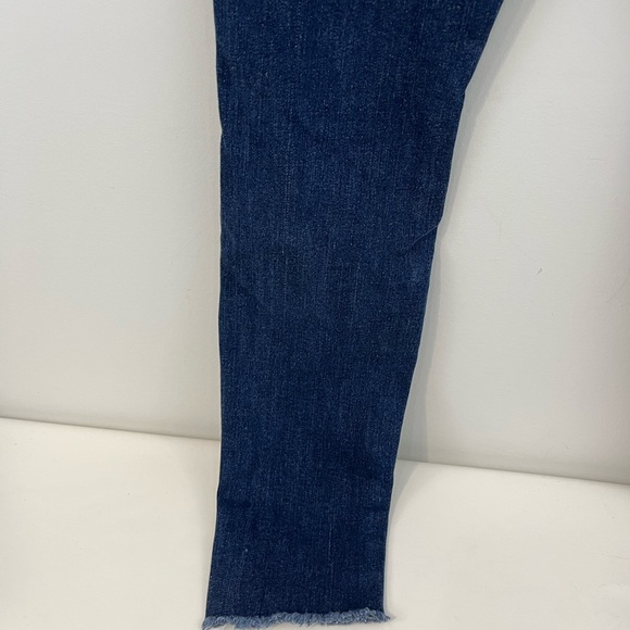 Good American Good Legs Jeans GAGLRE899 Blue 003 Size 4 stretchy! - Picture 5 of 11